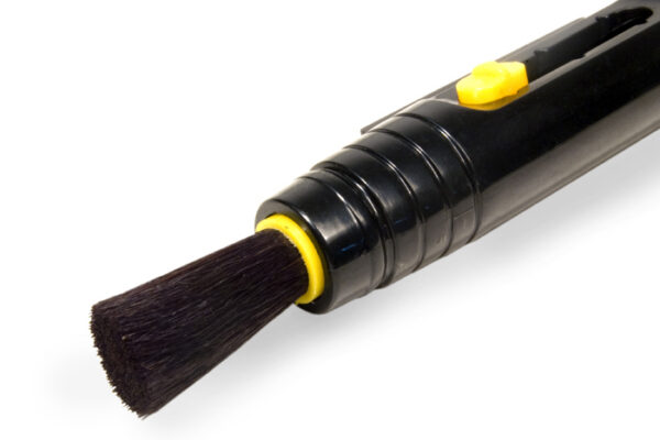 Карандаш чистящий Levenhuk Cleaning Pen LP10 — изображение 4